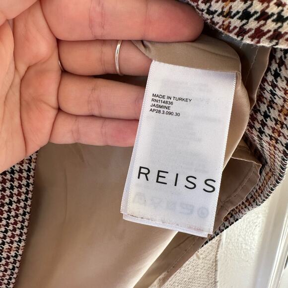 Reiss Jasmine Wrap Skirt - Picture 4 of 9